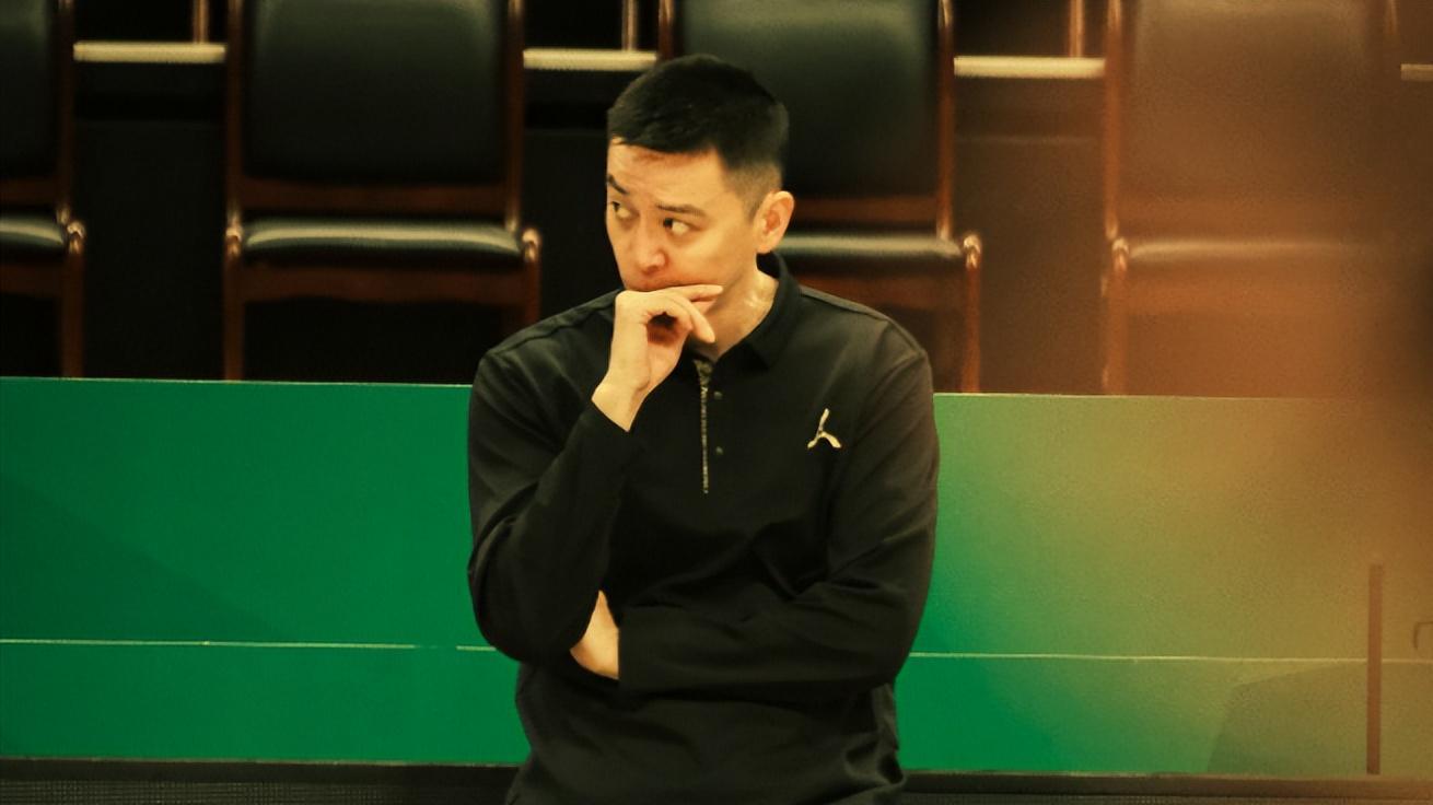 如果辽篮四连败杨鸣会下课吗？冠军教头很无奈，只能仰仗赵继伟了